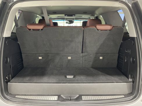 Used 2019 Chevrolet Tahoe Premier w/ Premier Plus Edition image 7
