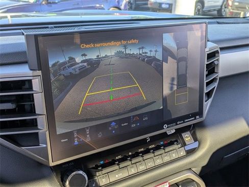 Used 2024 Toyota Tundra Limited image 23