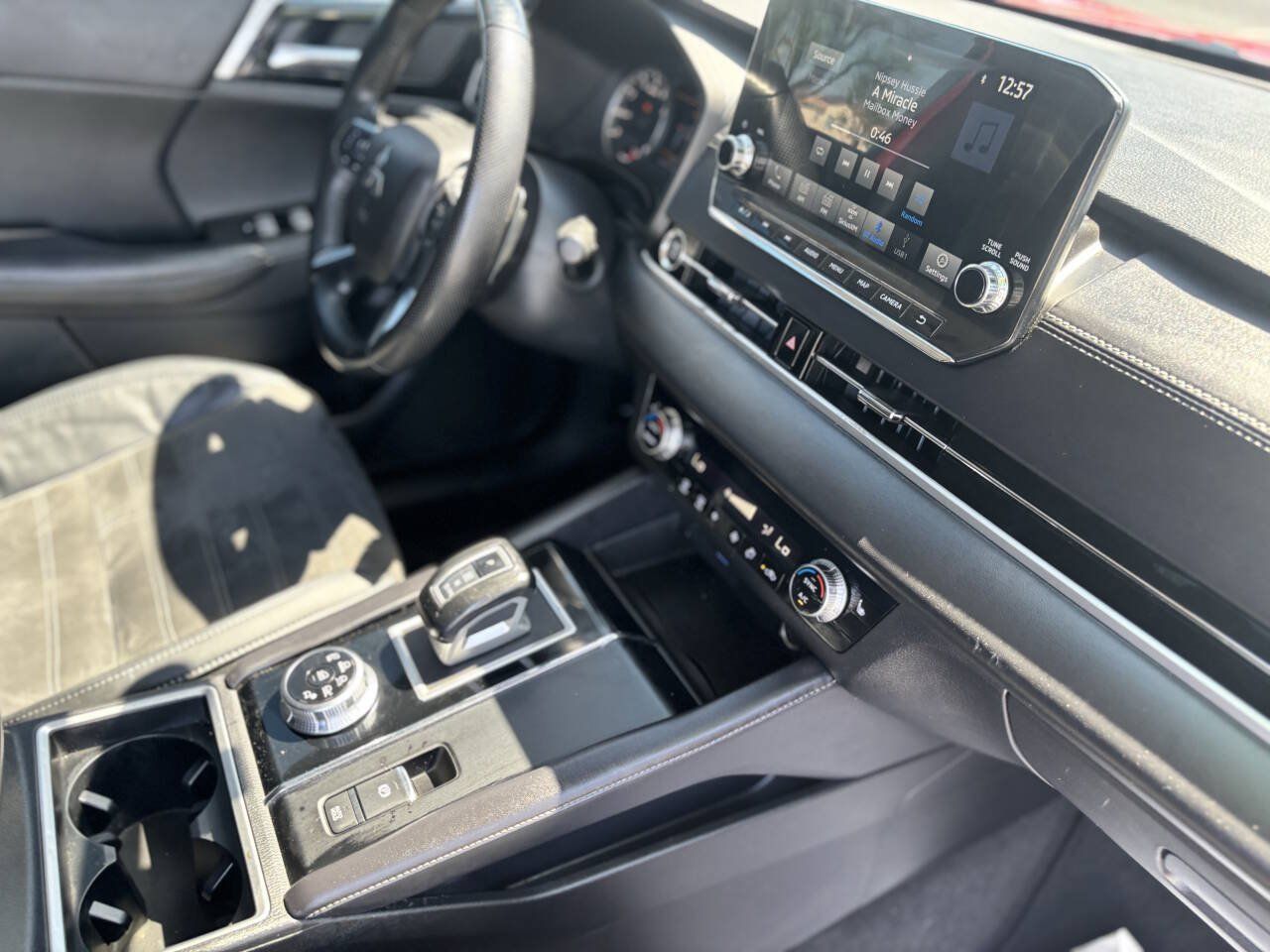 Used 2023 Mitsubishi Outlander SE FWD image 18
