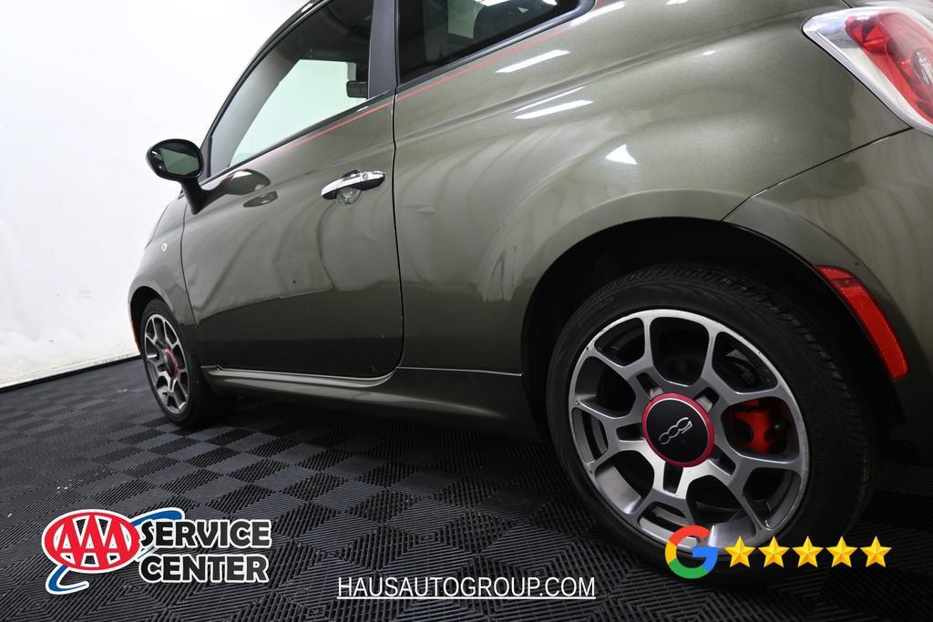 Used 2012 FIAT 500 Sport w/ Safety & Convenience Pkg FWD image 11