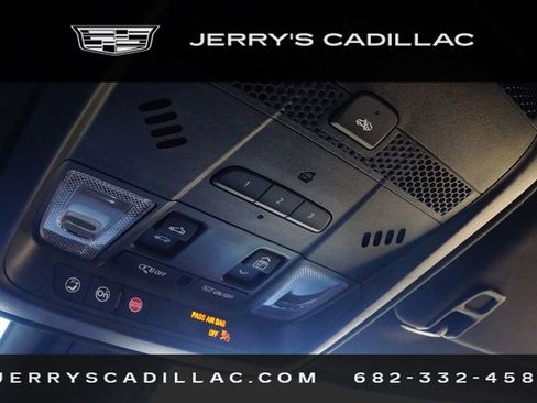 Certified 2025 Cadillac XT5 Premium Luxury image 13