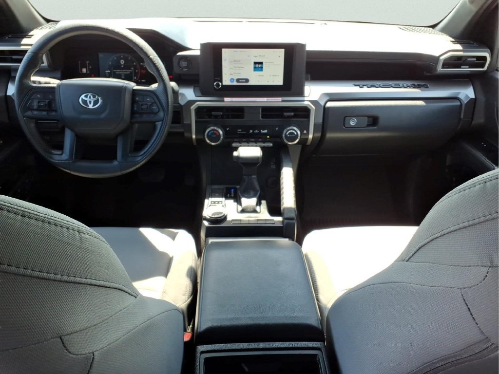 Used 2025 Toyota Tacoma SR5 AWD/4WD image 13