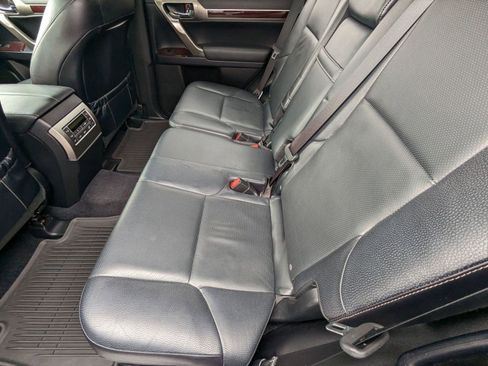 Used 2017 Lexus GX 460 Premium w/ Premium Package image 24