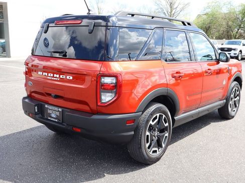 Used 2022 Ford Bronco Sport Outer Banks w/ Tech Package AWD/4WD image 3