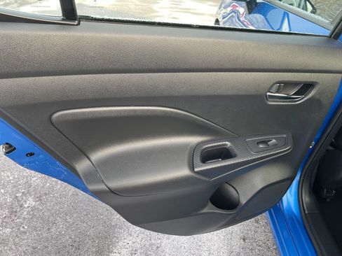 Certified 2023 Nissan Versa SV image 11