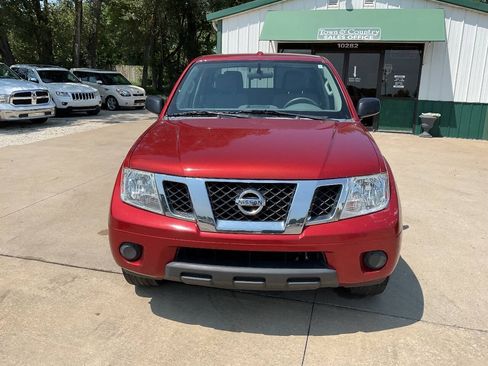 Used 2016 Nissan Frontier SV RWD image 4