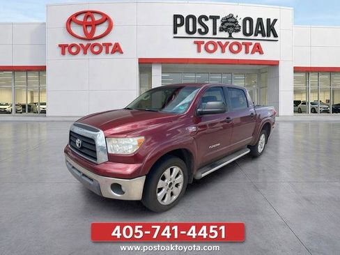 Used 2008 Toyota Tundra 4x4 CrewMax image 1