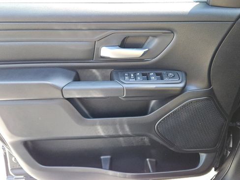 New 2026 RAM 1500 Express AWD/4WD image 25