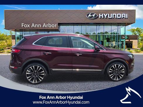 Used 2017 Lincoln MKC Reserve w/ Lincoln MKC Climate Package AWD/4WD image 6