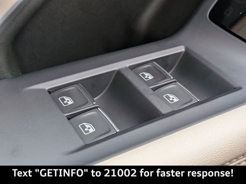 Certified 2025 Audi Q5 Premium Plus image 30