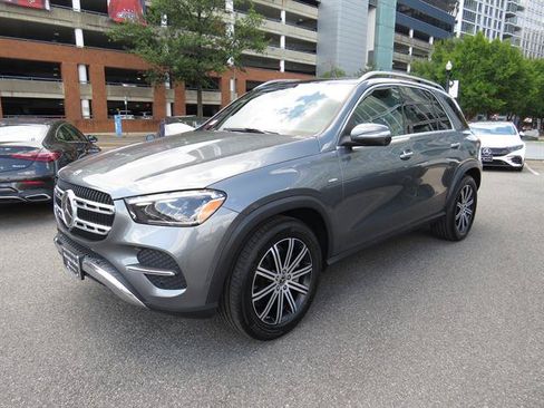 Used 2025 Mercedes-Benz GLE 450e 4MATIC w/ Driver Assistance Package image 1