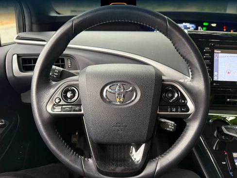Used 2018 Toyota Mirai image 17