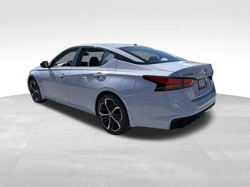 New 2025 Nissan Altima 2.5 SR w/ SR Premium Package image 5