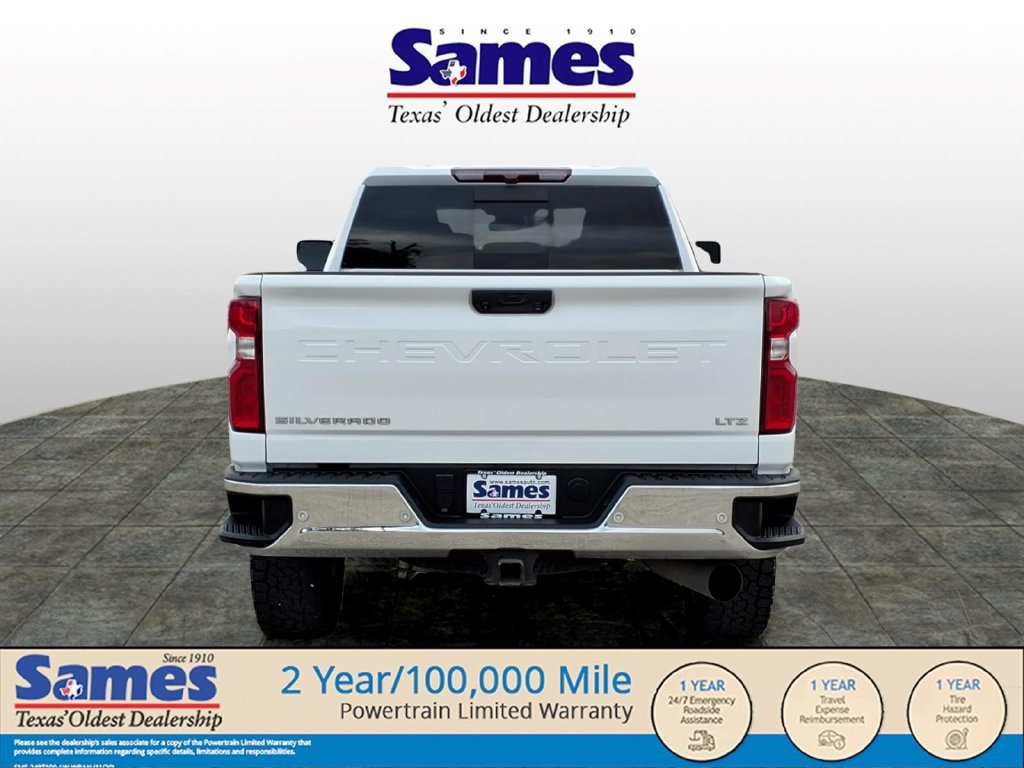 Used 2024 Chevrolet Silverado 2500 LTZ w/ LTZ Convenience Package AWD/4WD image 4