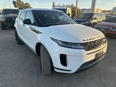 Used 2020 Land Rover Range Rover Evoque S image 2