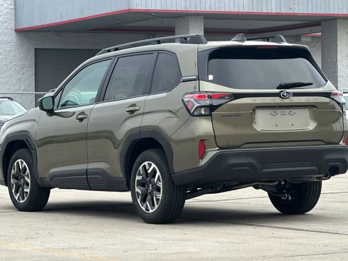 New 2026 Subaru Forester Premium image 5
