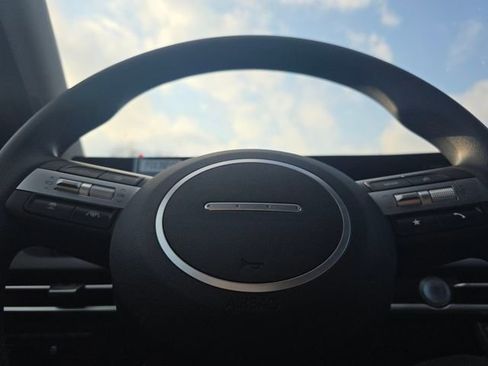 New 2026 Hyundai Tucson SE image 27