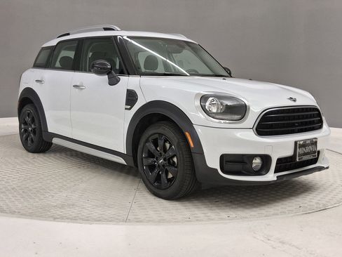 Used 2019 MINI Cooper Countryman FWD image 5