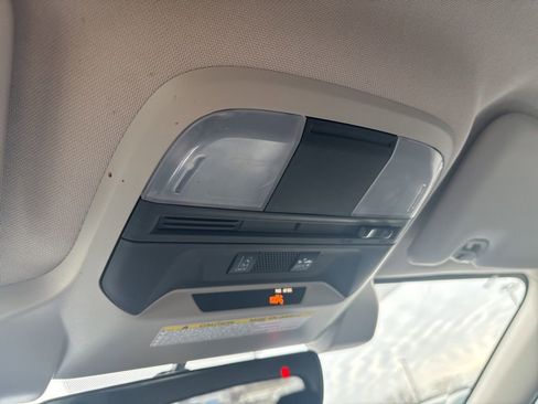 Certified 2023 Subaru Crosstrek 2.0i image 19