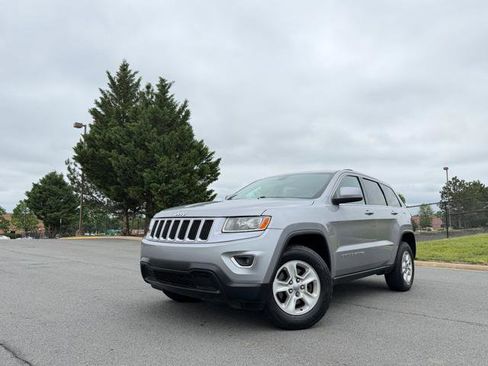 Used 2014 Jeep Grand Cherokee Laredo w/ Security & Convenience Group AWD/4WD image 1