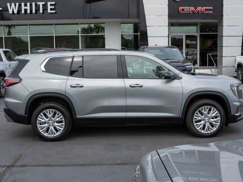 New 2026 GMC Acadia Elevation FWD image 2