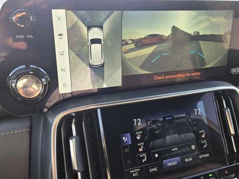 New 2026 Lexus LX 700h Luxury image 14