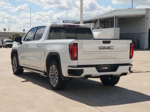 Used 2023 GMC Sierra 1500 Denali Ultimate AWD/4WD image 7