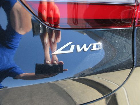 Used 2026 Genesis GV80 3.5T e-SC AWD/4WD image 9