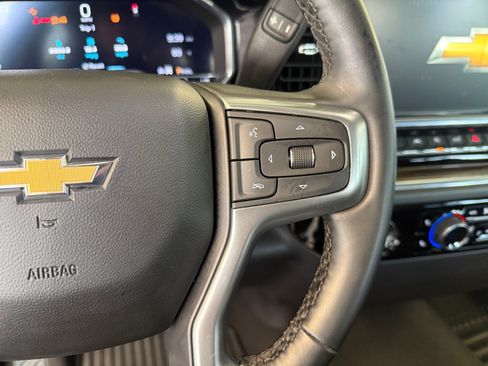 Used 2024 Chevrolet Silverado 1500 LT AWD/4WD image 25