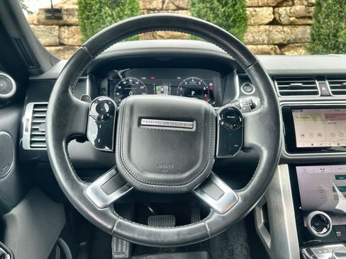 Used 2018 Land Rover Range Rover Supercharged AWD/4WD image 21