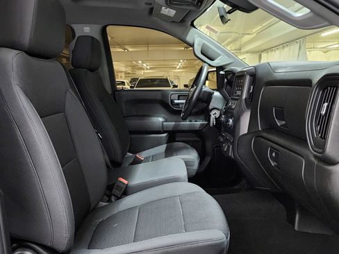 Used 2020 Chevrolet Silverado 1500 Custom w/ Custom 2.7L Value Package AWD/4WD image 21