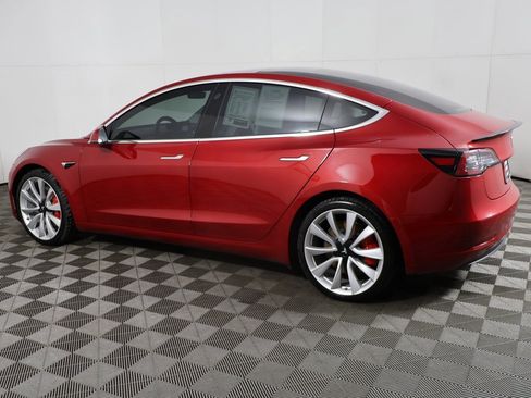 Used 2018 Tesla Model 3 Long Range image 14
