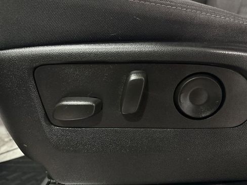 Used 2023 Chevrolet Silverado 1500 RST image 24