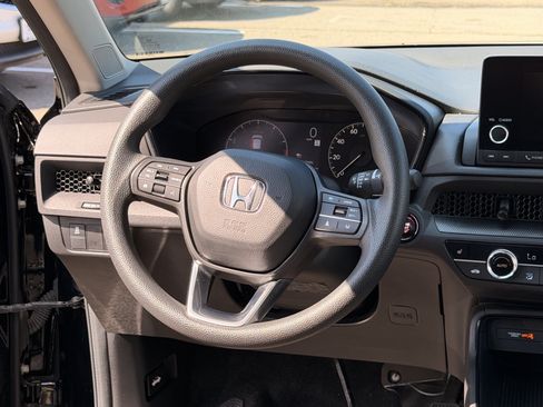 Used 2023 Honda CR-V EX image 18