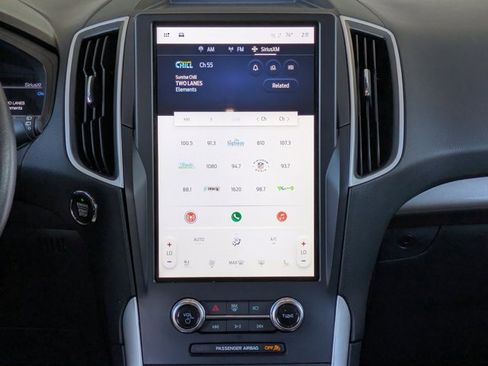 Certified 2024 Ford Edge SEL w/ Convenience Package image 15