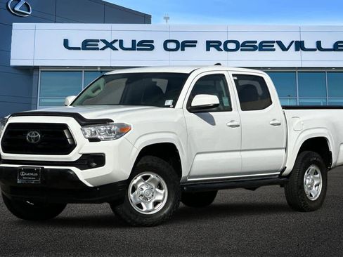 Used 2020 Toyota Tacoma SR image 1