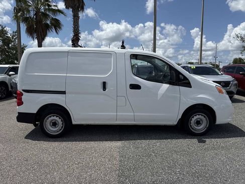 Used 2020 Nissan NV200 S FWD image 2