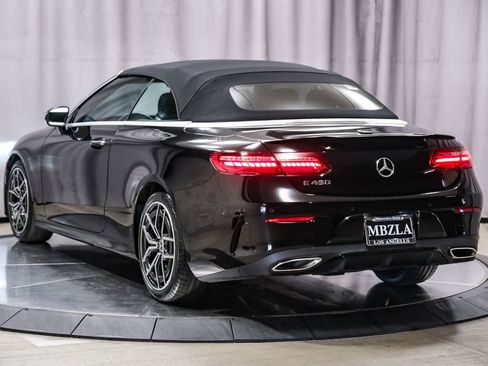 Used 2023 Mercedes-Benz E 450 Cabriolet image 2