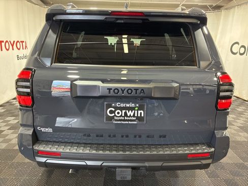 Used 2026 Toyota 4Runner 4WD image 7