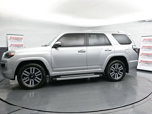 Used 2023 Toyota 4Runner Limited image 5