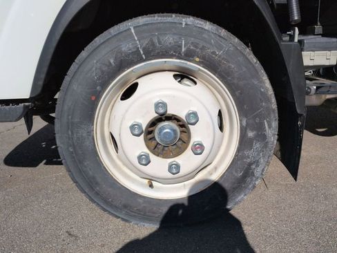 New 2024 Chevrolet Low Cab Forward RWD image 17