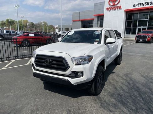 Certified 2023 Toyota Tacoma SR5 image 1