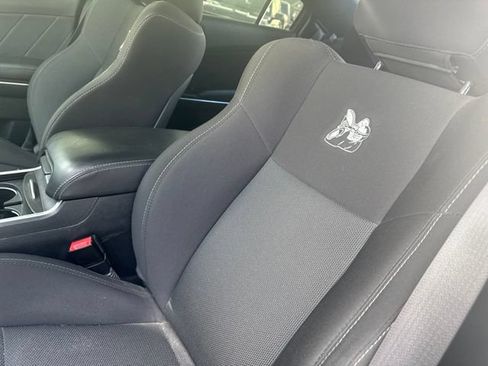 Used 2017 Dodge Charger R/T Scat Pack RWD image 10