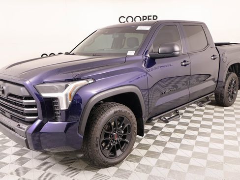 Used 2025 Toyota Tundra SR5 image 9