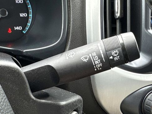 Used 2019 GMC Canyon SLE image 29