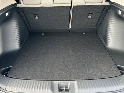 New 2026 Honda HR-V LX image 16