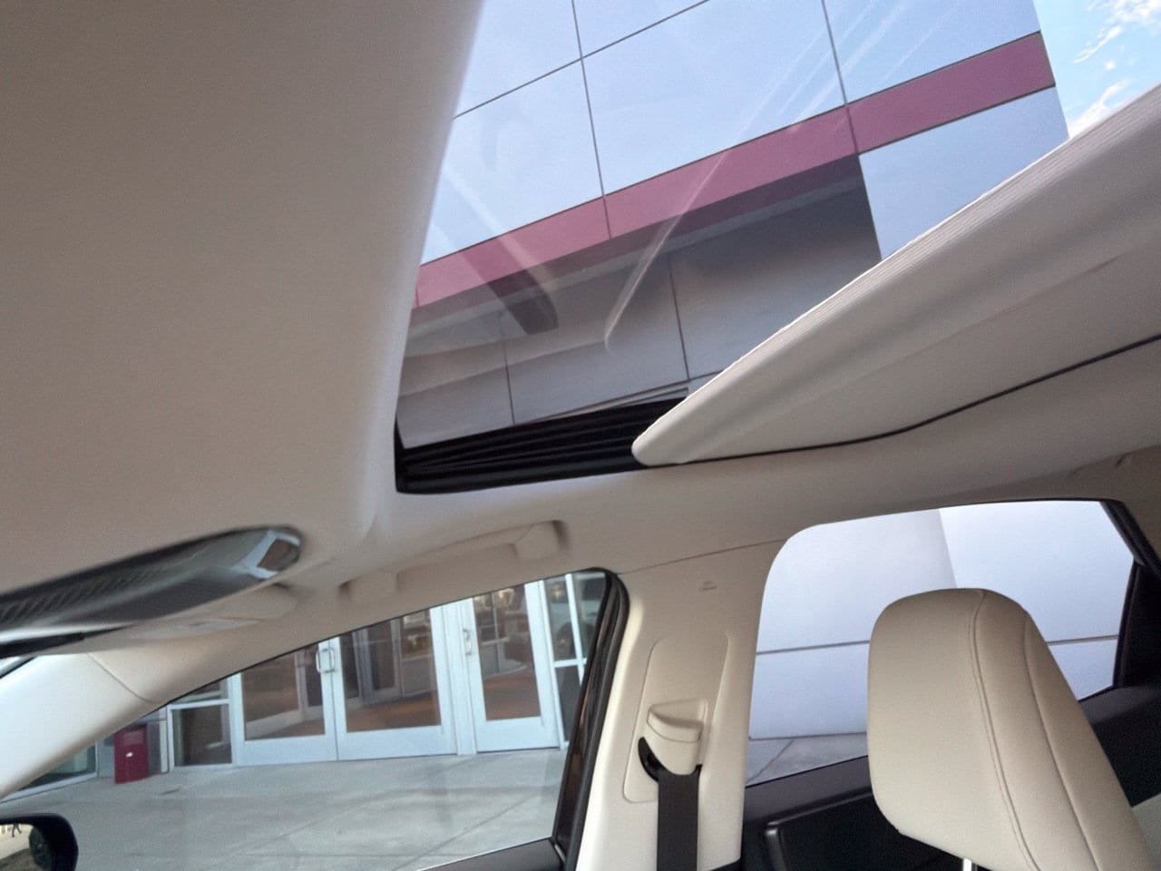 Used 2025 Lexus NX 450h+ AWD w/ Accessory Package (Z2) image 11