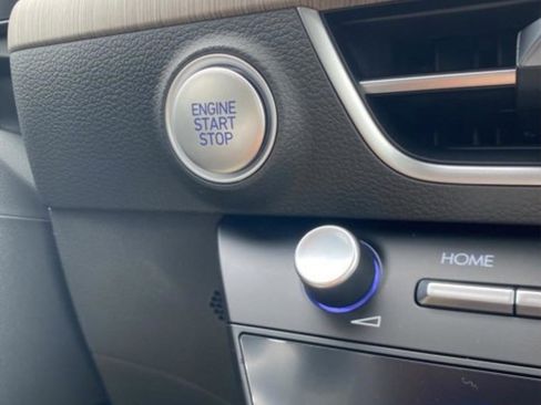 New 2025 Hyundai Sonata Limited image 23