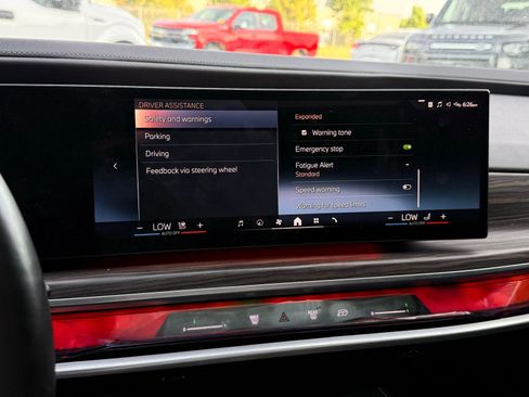 Used 2023 BMW 760i xDrive AWD/4WD image 52