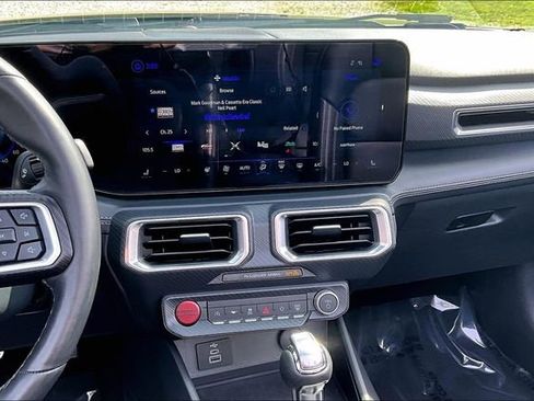 Used 2025 Ford Mustang Premium RWD image 6
